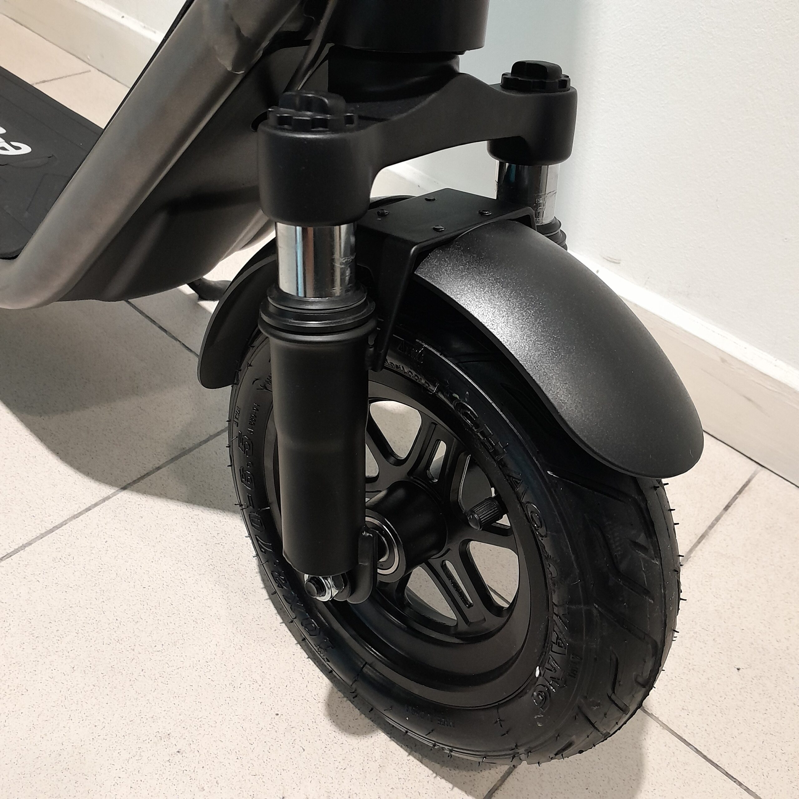 <P align= "center" >Monopatín Eléctrico<BR><B>Etrotter B11</B><BR><BR>CLIC para mas Información</P> - Imagen 9